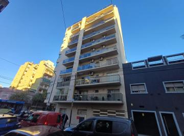 Departamento · 44m² · 2 Ambientes · Venta Dos Ambientes con Balcón Al Frente en Flores Norte Ampio y Luminoso