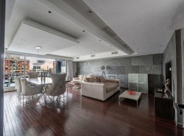 Departamento · 212m² · 5 Ambientes · 2 Cocheras · Penthouse 5 Amb Balcón Terraza Venta Belgrano