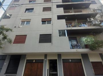 Departamento · 53m² · 3 Ambientes · Departamento 2 Dorm a m de Pza Paso y Trubunales