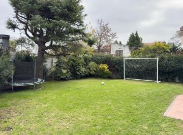 PH · 110m² · 4 Ambientes · 2 Cocheras · PH 4 Ambientes en San Carlos con Doble Cochera