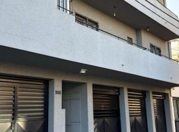 Departamento · 33m² · 2 Ambientes · Venta Departamento a 200 m de Bv. Pellegrini