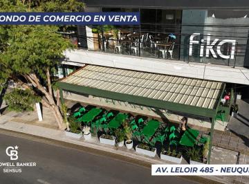 Frente del comercio · Fondo de Comercio en Capital