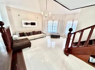 Casa · 185ha · 8 Ambientes · 3 Cocheras · Venta | Casa Impresionante con Todas Las Comodidades Que Necesitás