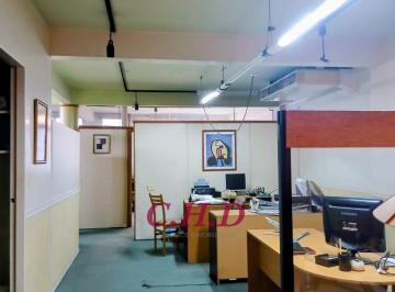 Oficina comercial en Alquiler de 4 ambientes · Excelente Oficina 96 m² en Tribunales | 4 Amb | Apto Profesional y Comercial.