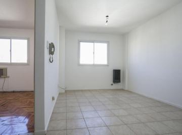 Departamento · 39m² · 2 Ambientes · Alquiler Departamento 2 Amb Belgrano Mucha Luz