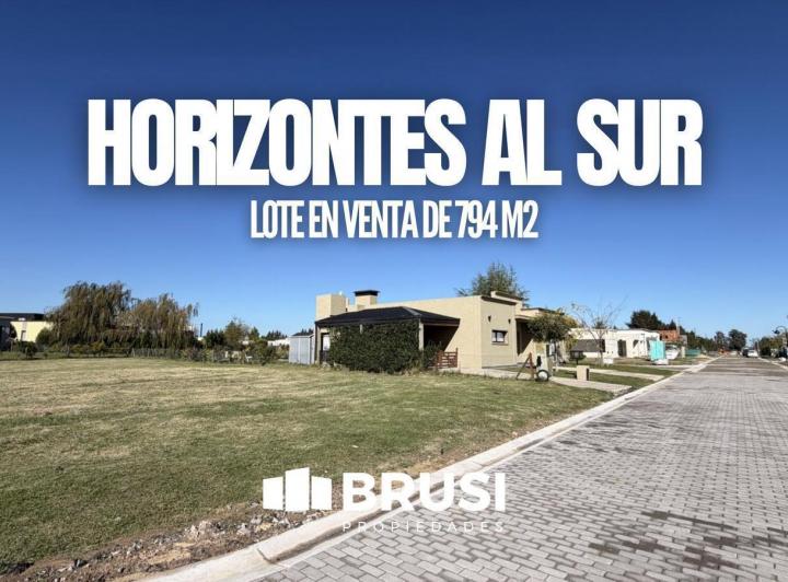 Terreno · 794m²