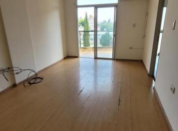 Departamento · 48m² · 3 Ambientes · 1 Cochera · Departamento en Echesortu