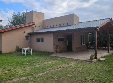 Casa · 163m² · 5 Ambientes · 1 Cochera · Venta Casa de Dos Dorm. en Villa General Belgrano