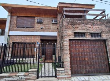 1 · Venta Casa 5 Ambientes en Florida Mitre