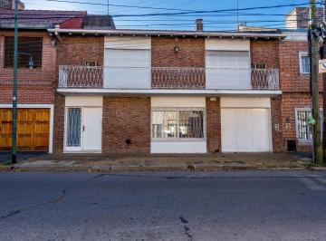 Casa · 165m² · 5 Ambientes · 1 Cochera · Venta Casa San Isidro 5 Ambientes Patio Parrilla