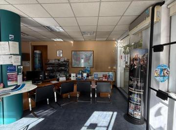 Oficina comercial · 70m² · Openhouse Alquila Oficina con Ubicacion Estrategica Completamente Equipada