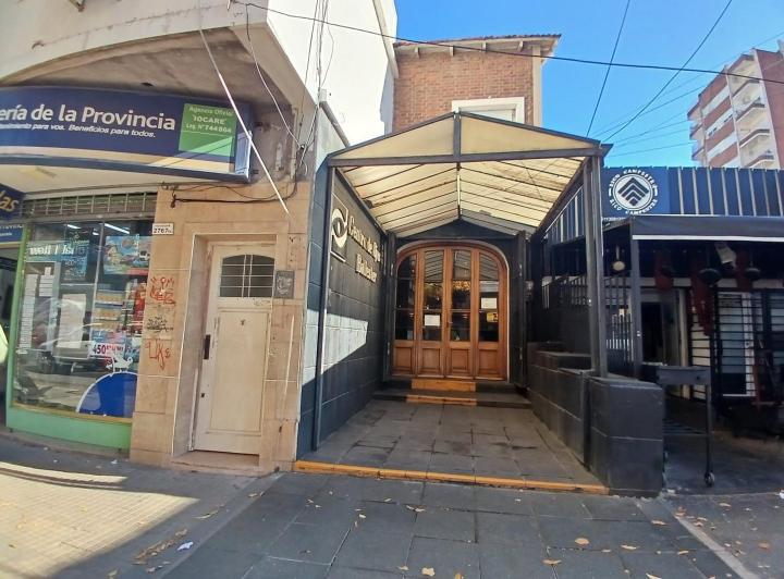 Local comercial · 649m² · 6 Ambientes