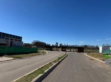 Terreno · 630m² · Venta de Lote en Bella Vista Barrio Village Joven