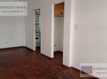 Departamento · 2 Ambientes · Departamento a 2 Cuadras de La Estacion!