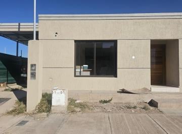 Casa · 115m² · 3 Ambientes · 2 Cocheras · Venta Cas 3 Dorm. Barrio Privado Vista Oliva Maipu
