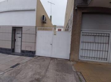 Bodega-Galpón · 150m² · 1 Cochera · Galpón 150 m² de Losa!
