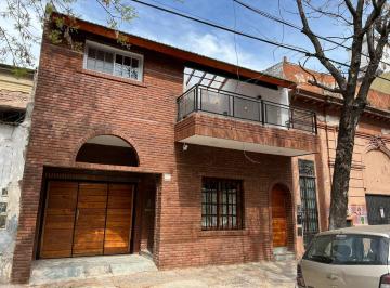 PH · 170m² · 4 Ambientes · Alquiler - Ph - 4 Amb - Terraza - Parrilla - Almagro