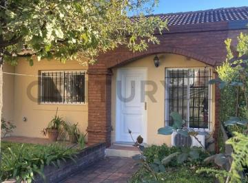 Casa · 60m² · 3 Ambientes · 1 Cochera · General Pacheco, Hermoso Duplex en Venta