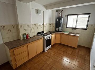Departamento de 4 ambientes, Cipolletti · Departamento en Alquiler – 3 Dorm. - Centro de Cipolletti
