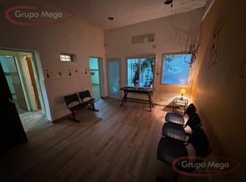 Edificio · 179m² · 7 Ambientes · Casa con Local, Actividad Comercial o Vivienda