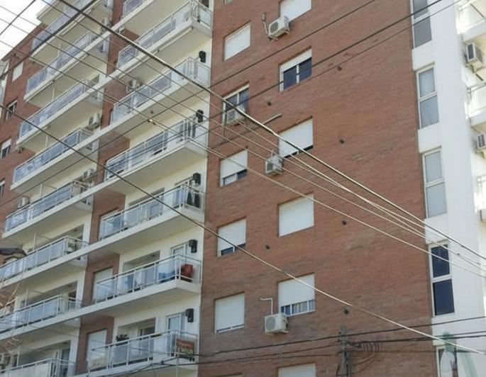 Departamento · 83m² · 2 Dormitorios · 1 Cochera