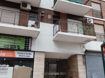 Departamento de 2 ambientes, San Nicolás · 2 Ambientes Balcon Luminoso Cocina con Lavadero