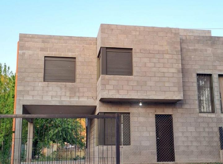 Casa en alquiler en Condor Bajo · 4 ambientes
