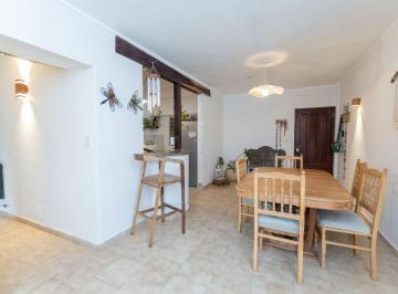 Departamento · 94m² · 4 Ambientes · 1 Cochera · Departamento 3 Dorm. con Cochera