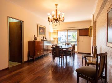 Departamento de 5 ambientes, La Boca · En Venta 5 Ambientes en Av Almirante Brown 700 La Boca