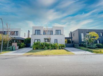 Casa de 4 ambientes, Tigre · Venta Nordelta Carpinchos | Casa Moderna Siegrist 4 Dorm. | Vista Arroyo | Orientacion Norte