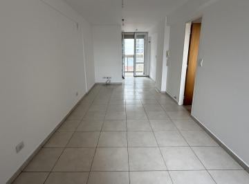 Departamento · 43m² · 3 Ambientes · Alquilo Depto. Muy Amplio Externo con Balcon Nueva Cordoba