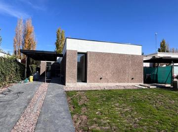 Casa · 170m² · 4 Ambientes · 1 Cochera · Casa Barrio Privado Lar de Vieytes 2