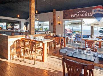 Local comercial · 323m² · Venta Local Centro La Barra, Playa Los Cangrejos