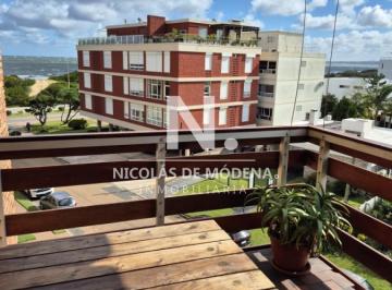 Foto1 · Apartamento en Venta 2 Dorm. en Punta del Este. Primera Línea Mansa