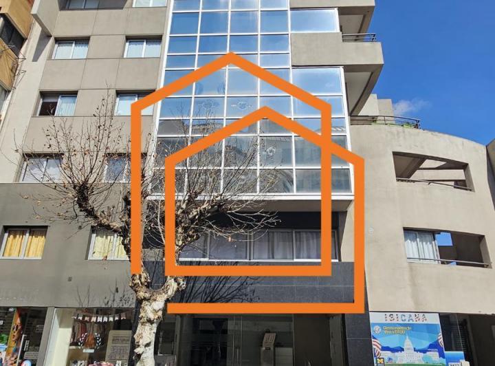Departamento · 83m² · 4 Ambientes