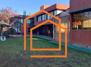 Casa · 500m² · 7 Ambientes · 2 Cocheras · Vende Casa en El Encon