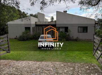 Casa · 200m² · 5 Ambientes · Casa en Vaqueros
