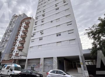 Departamento · 58m² · 3 Ambientes · 1 Cochera · Departamento de 2 Dorm. con Cochera