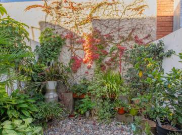 PH · 65m² · 3 Ambientes · 1 Cochera · Duplex en Venta de 3 Ambientes con Patio y Cochera en Villa Sarmiento