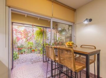 PH · 65m² · 3 Ambientes · 1 Cochera · Duplex en Venta de 3 Ambientes con Patio y Cochera en Villa Sarmiento
