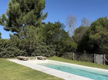 pileta · Casa con Pileta Costa Esmeralda Golf1