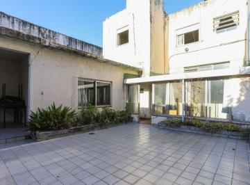 PH · 119m² · 5 Ambientes · PH 5 Ambientes a Refaccionar con Patio y Parrilla