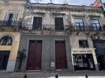 PH · 58m² · 2 Ambientes · PH en Venta a Refaccionar con Terraza y Patio. San Telmo