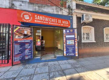 Local comercial · 22m² · 1 Ambiente · Alquiler Local San Martin Centro Frente Escuela