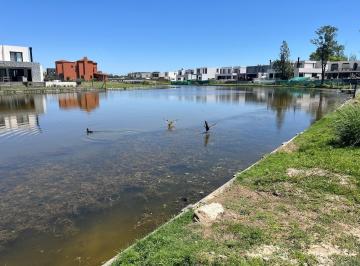 Terreno · 670m² · Terreno Lote en Venta en Laguna Grande, Villanueva, Tigre