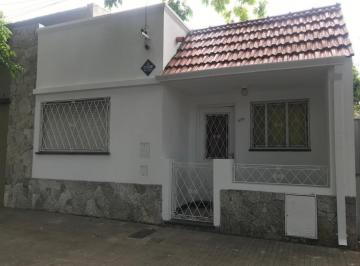 Casa · 88m² · 3 Ambientes · Casa de Dos Dorm. Zona Sur