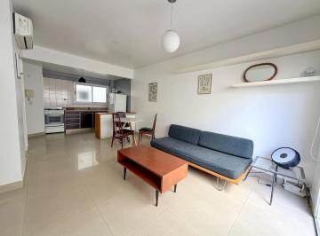PH · 57m² · 2 Ambientes · PH Tipo Triplex con Parrilla y Terraza Propia en Villa Urquiza