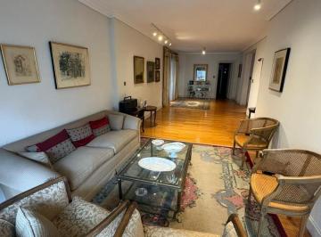 Departamento · 128m² · 4 Ambientes · 1 Cochera · Venta Departamento Ubicado en El Corazón de Palermo - Cochera Incluída