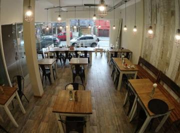 Amplio salón comedor totalmente amoblado y equipad · Fondo de Comercio Gastronómico en Club Villa Cerini - Saavedra