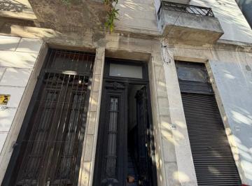 PH de 5 ambientes, Flores · PH de 90 m² con 4 Dorm. en Venta y Alquiler en Flores Norte